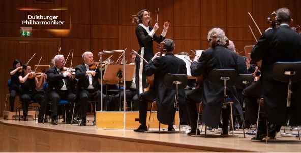 Mahlers „Tragische“ begeistert im 8. Philharmonischen Konzert